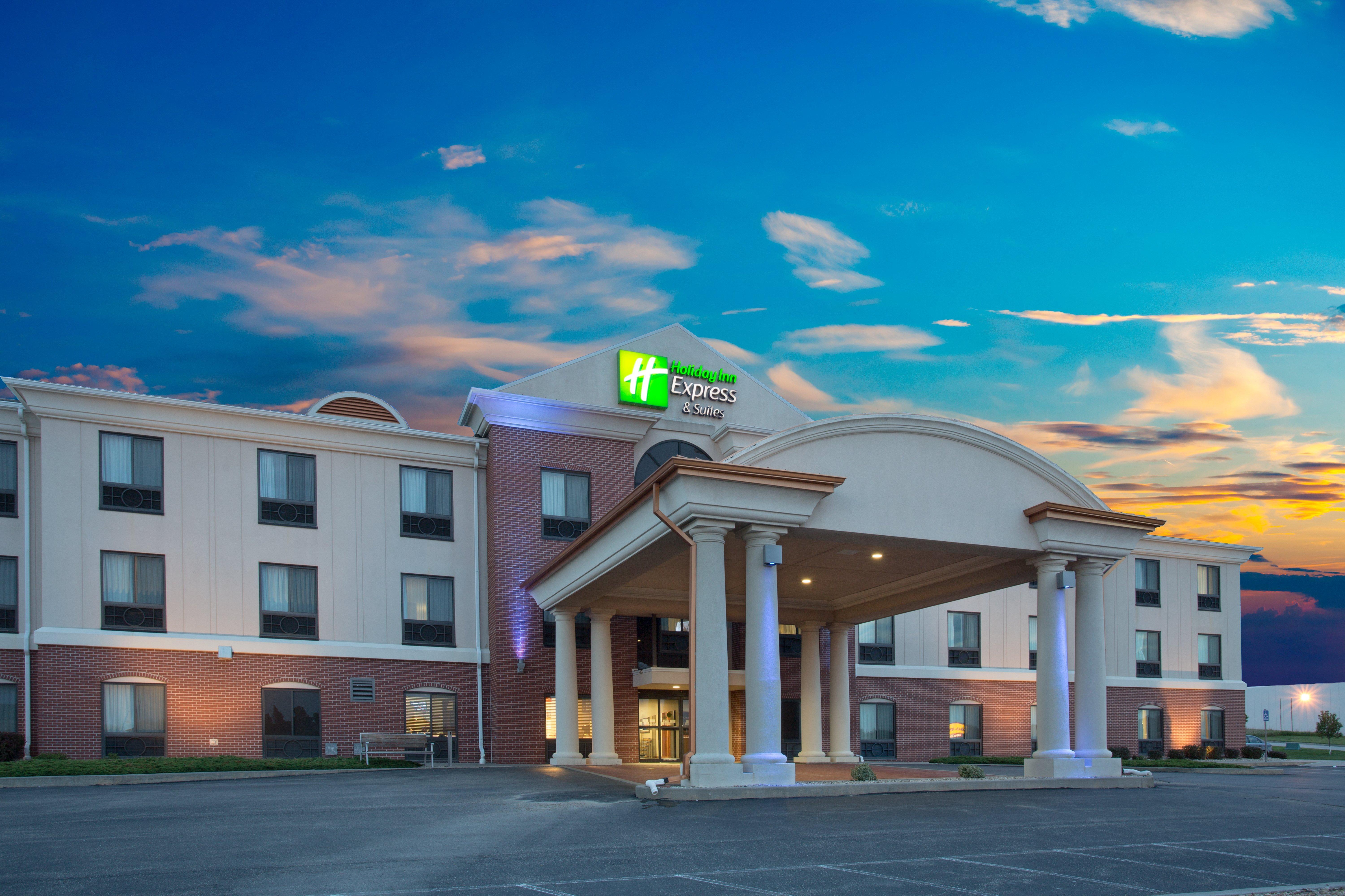 Holiday Inn Express Hotel & Suites Concordia Us 81 By Ihg Eksteriør billede
